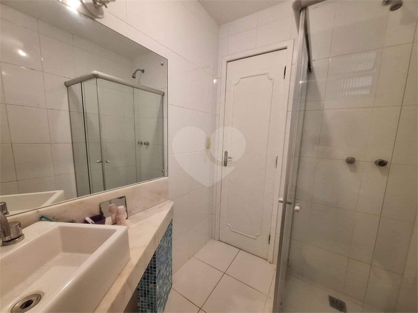 Apartamento à venda com 2 quartos, sendo 1 suíte,  em Tijuca, Rio de Janeiro, RJ