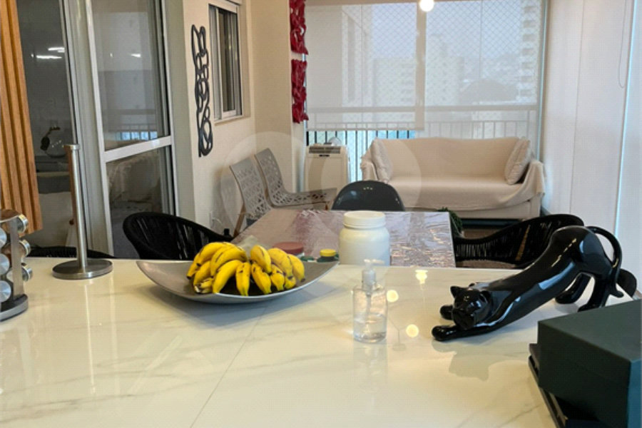 Apartamento à venda com 3 suítes em Santana, São Paulo, SP