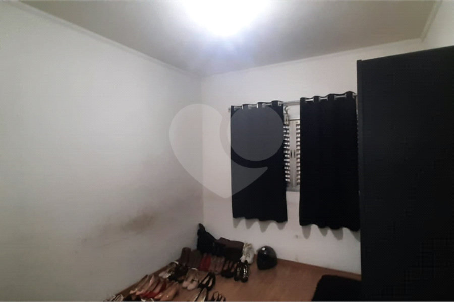 Sobrado à venda com 5 quartos, sendo 1 suíte,  em Vila Rosália, Guarulhos, SP