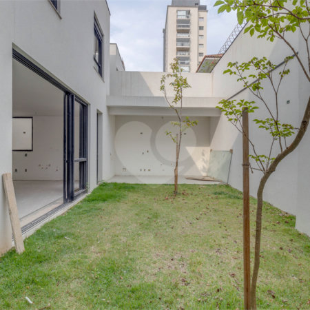 Casa à venda com 4 suítes no condomínio Ocean Village, São Paulo - SP