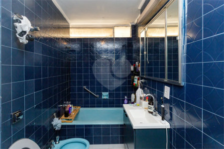 Apartamento à venda com 4 quartos, sendo 1 suíte, em Santa Cecília, São Paulo, SP