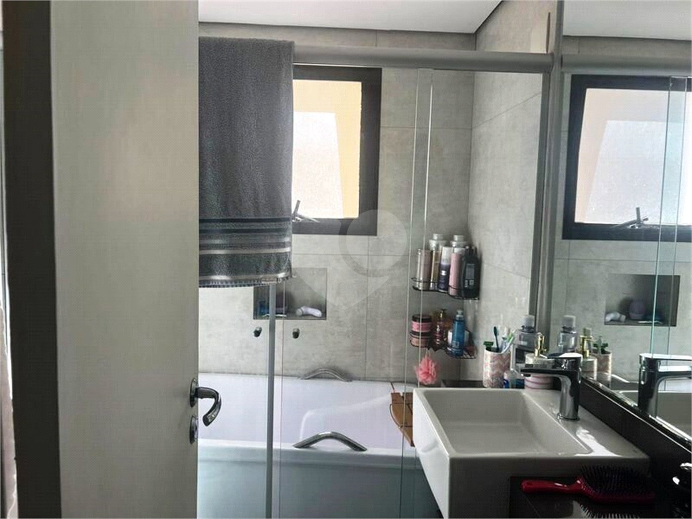Apartamento à venda com 3 quartos, sendo 2 suítes,  em Fazenda Morumbi, São Paulo, SP