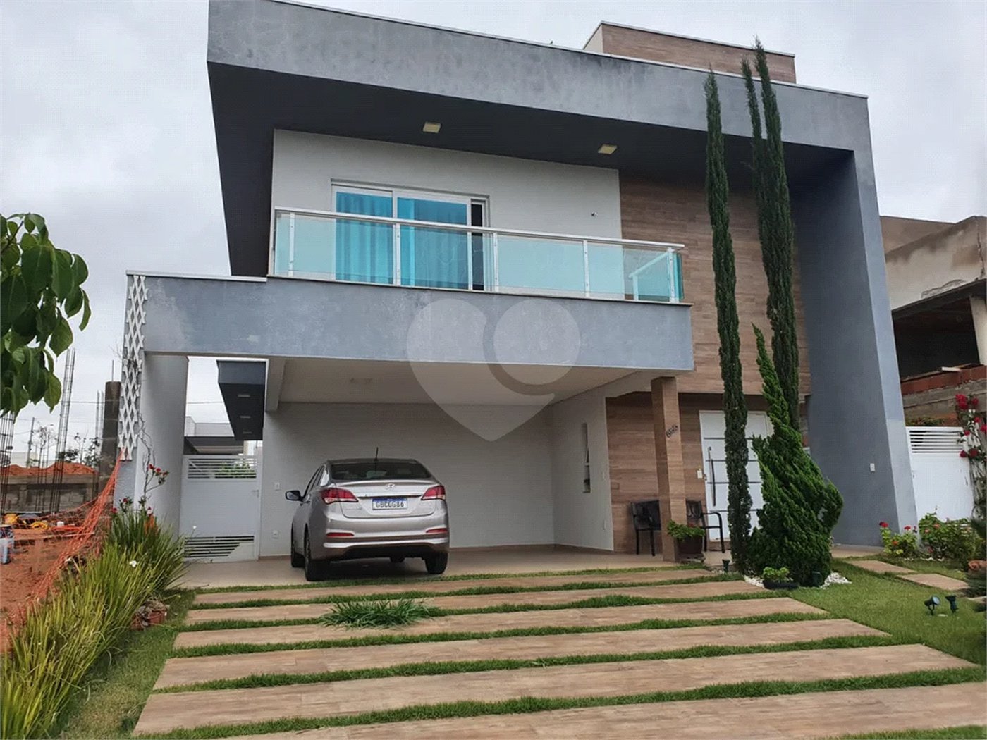Casa à venda com 4 suítes no condomínio Granville São Venâncio, Itupeva - SP