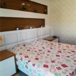 Casa à venda com 3 suítes no condomínio Figueira Garden, Atibaia - SP