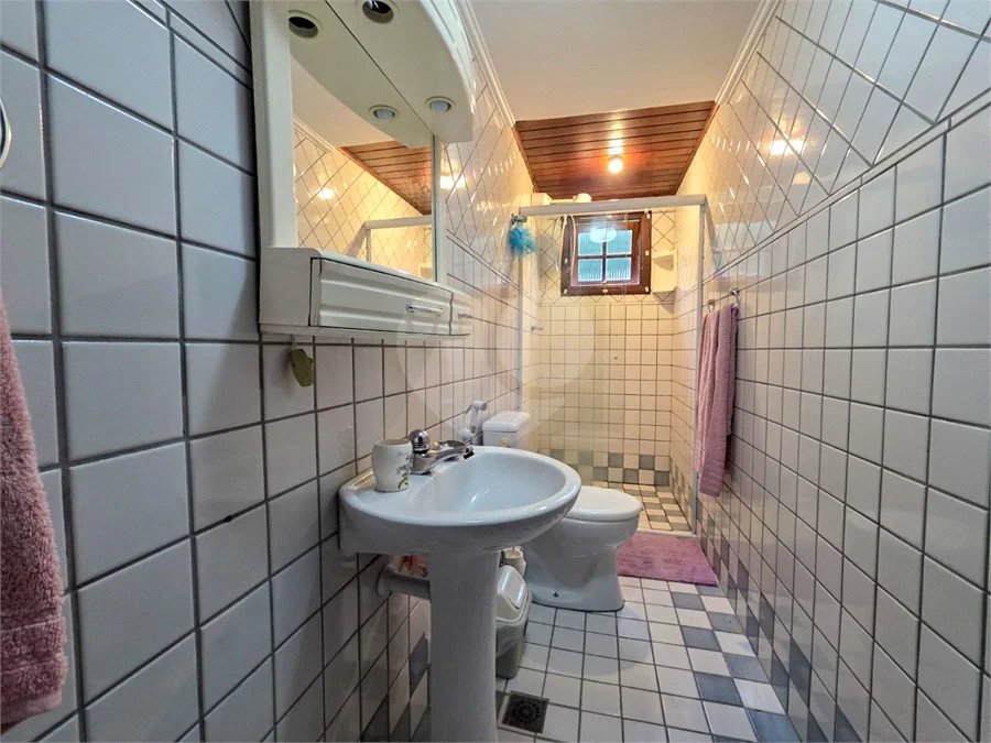 Villagio à venda com 3 quartos, sendo 1 suíte,  em Riviera de São Lourenço, Bertioga, SP