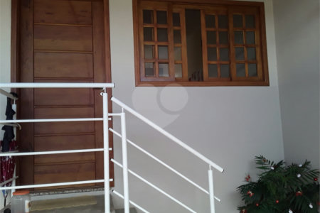 Casa à venda com 3 quartos, sendo 1 suíte,  em Vila José Salem, Itapetininga, SP