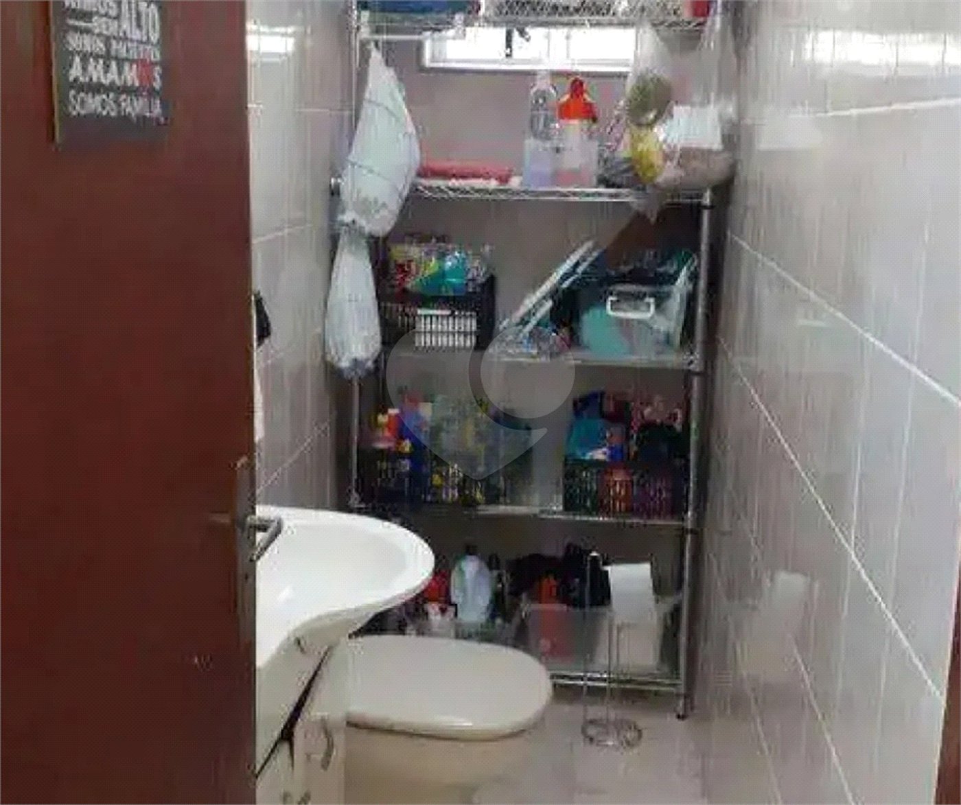 Casa à venda com 3 quartos, sendo 1 suíte, em Jardim Pinheiros, São Paulo, SP