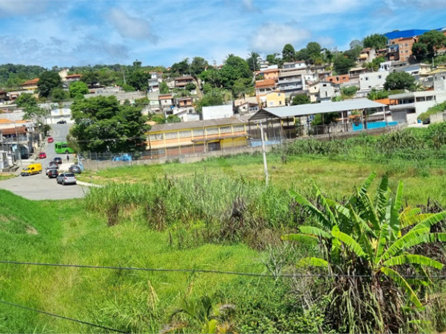 Terreno à venda com 1 quarto em Serra da Cantareira, Mairiporã, SP