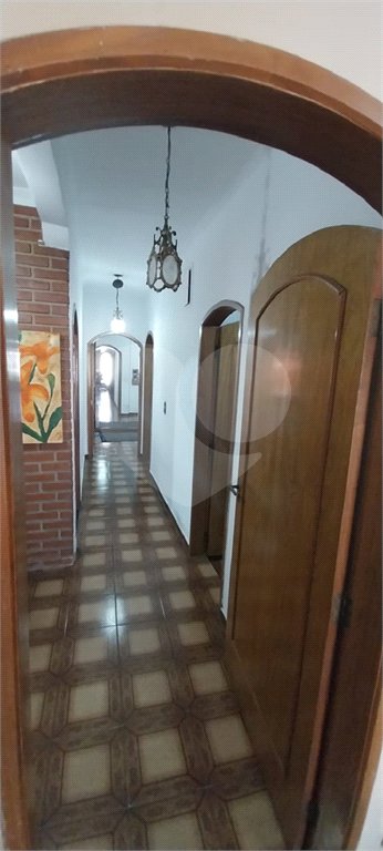 Casa à venda com 3 quartos, sendo 1 suíte, em Vila Scarpelli, Santo André, SP