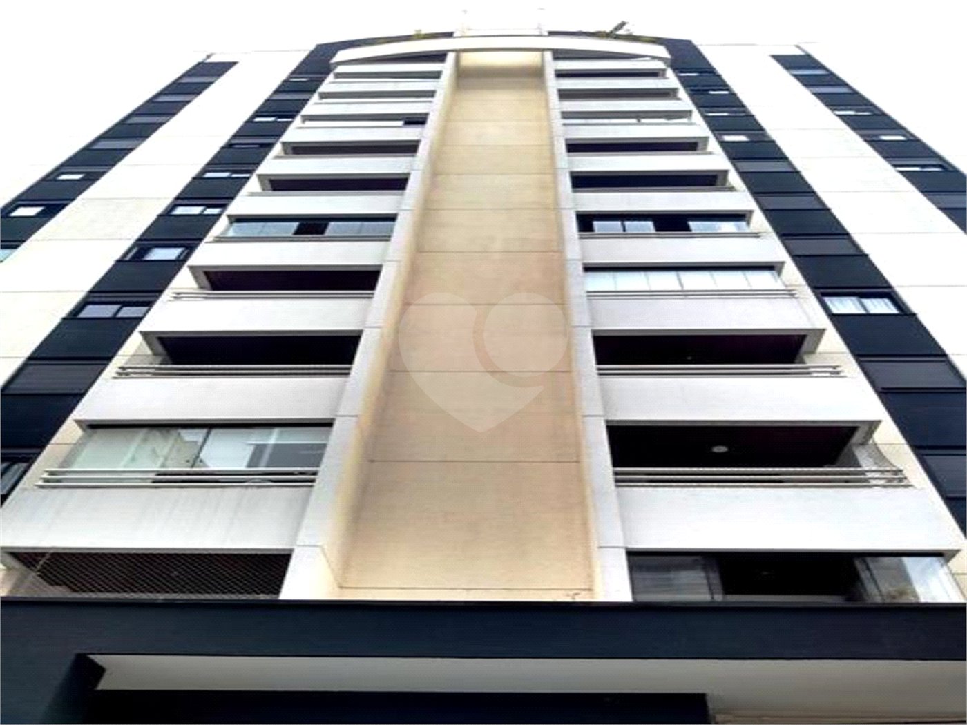 Apartamento à venda com 2 quartos, sendo 1 suíte, em Moema, São Paulo, SP