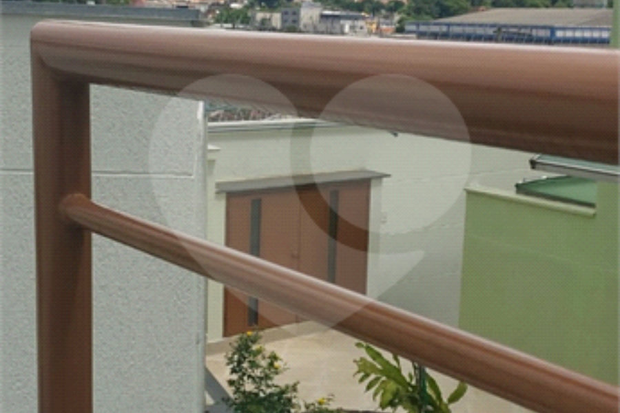 Casa à venda com 2 suítes no condomínio Residencial Maracujás, São Paulo - SP