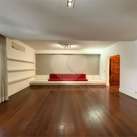 Apartamento à venda com 5 quartos, sendo 3 suítes, em Tijuca, Rio de Janeiro, RJ