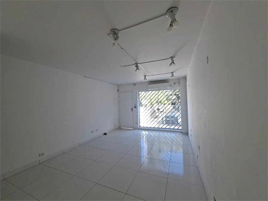 Sobrado para alugar com 3 quartos em Jardim Bonfiglioli, São Paulo - SP
