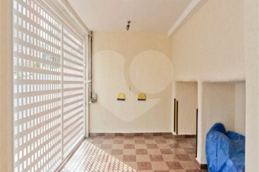 Sobrado à venda com 3 quartos, sendo 1 suíte, em Parada Inglesa, São Paulo, SP