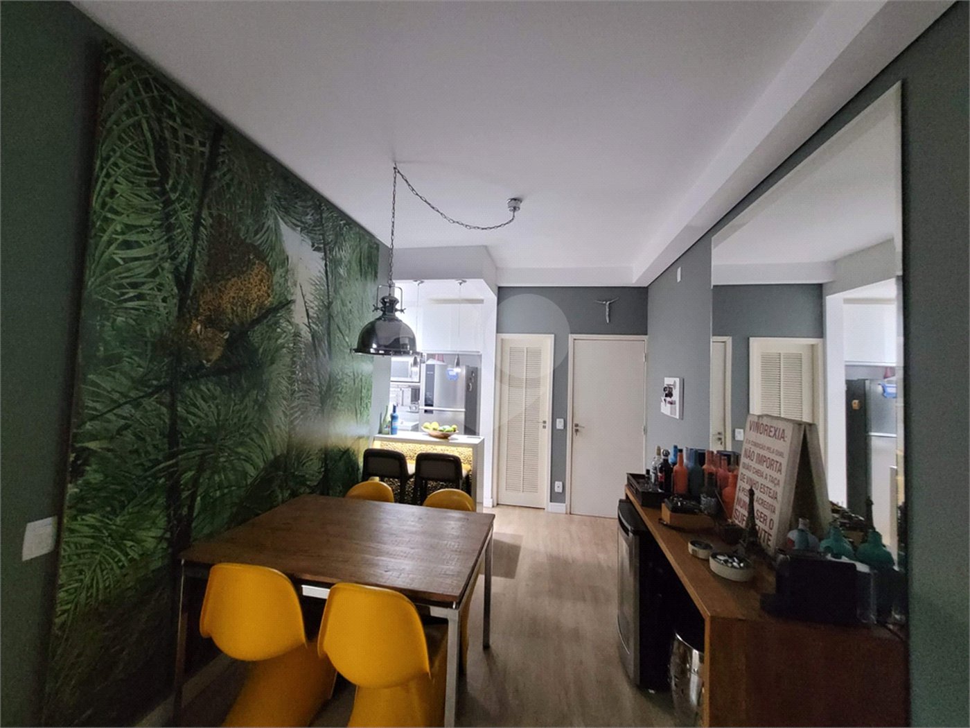 Apartamento à venda com 3 quartos, sendo 1 suíte, no Centro, Vinhedo, SP