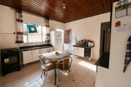 Casa à venda com 2 quartos em Vila Piedade, Itapetininga, SP