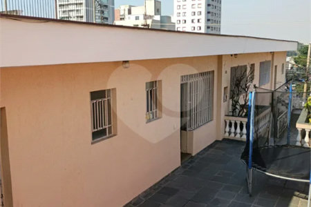 Sobrado à venda com 3 quartos em Santana, São Paulo, SP