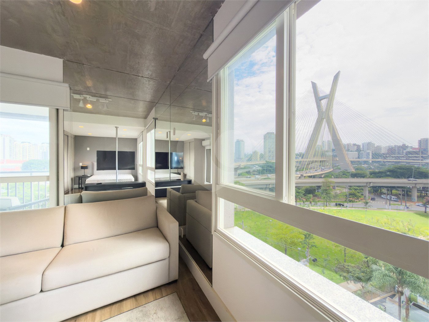 Apartamento à venda com 1 suíte em Cidade Monções, São Paulo, SP