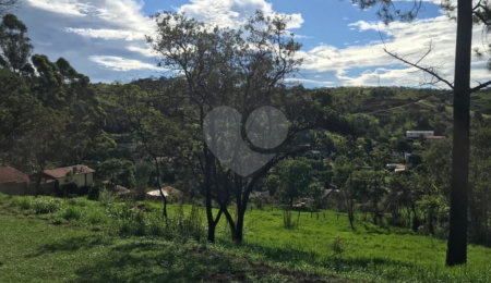 Terreno à venda em Jardim Estância Brasil, Atibaia, SP