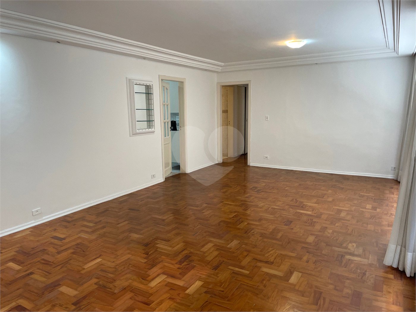 Apartamento à venda ou para alugar com 3 quartos, sendo 1 suíte, em Jardim Paulista, São Paulo, SP