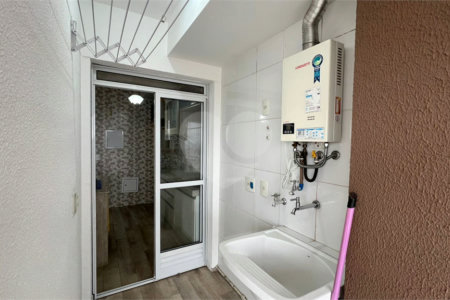 Apartamento à venda com 2 quartos em Jardim Esmeralda, São Paulo, SP