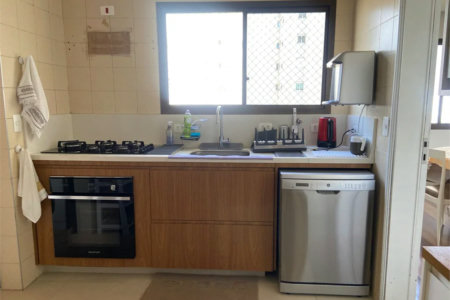 Apartamento à venda com 4 quartos, sendo 2 suítes,  em Vila Andrade, São Paulo, SP
