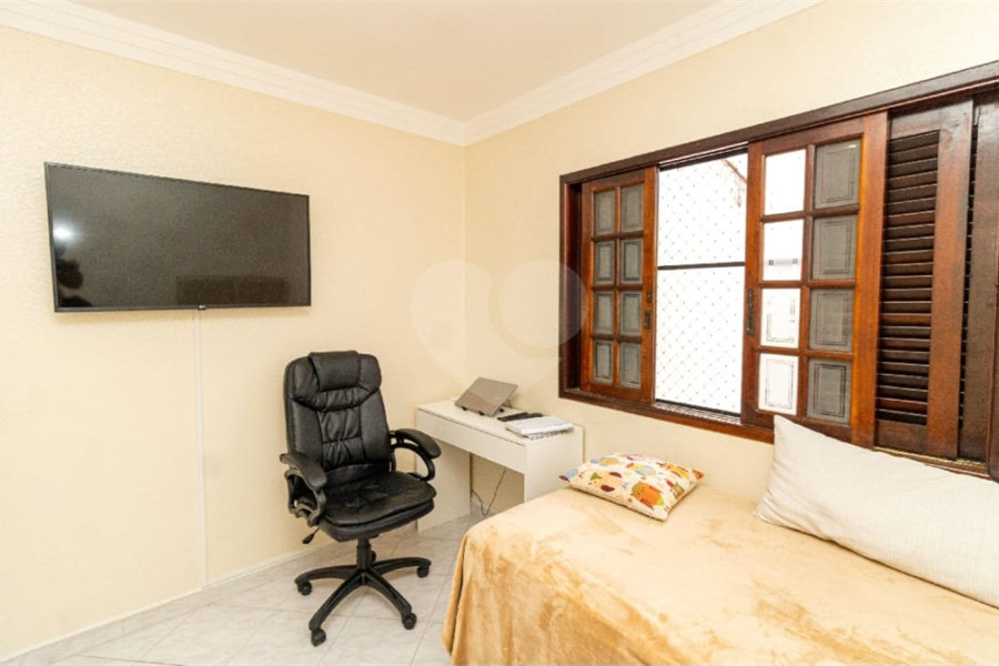 Casa à venda com 2 quartos, sendo 1 suíte, no condomínio Colina de Goiás, São Paulo - SP