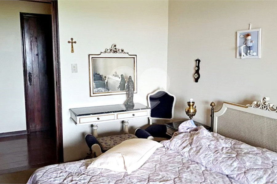 Casa à venda com 6 quartos, sendo 3 suítes, em Serra da Cantareira, Mairiporã, SP