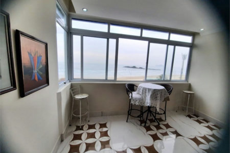 Apartamento com 4 dormitórios à venda, 122 m² por R$ 850.000,00 - Pitangueiras - Guarujá/SP