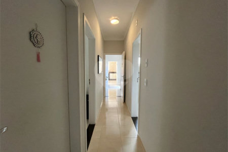 Casa à venda com 3 quartos, sendo 1 suíte, no condomínio Villa Suiça, Sorocaba - SP