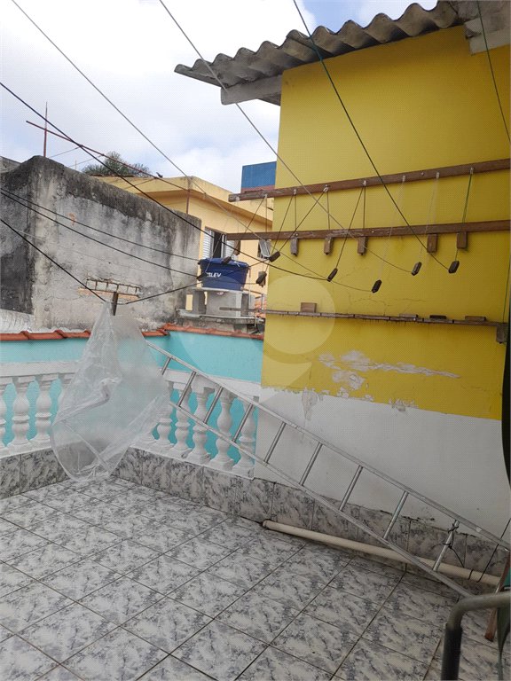Sobrado à venda com 3 quartos em Vila Giordano, São Paulo, SP