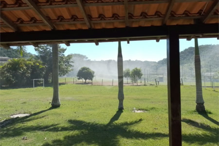 Sítio à venda com 4 quartos, sendo 3 suítes, em Caxito, Maricá, RJ