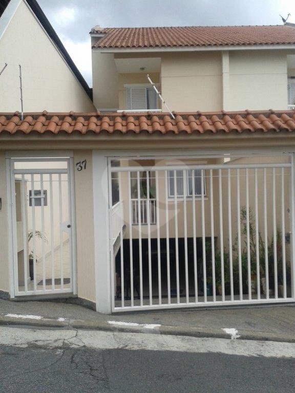 Casa à venda com 3 quartos, sendo 1 suíte, em Parque Vitória, São Paulo, SP