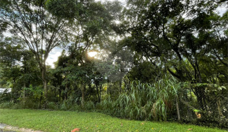 Terreno à venda no condomínio Associação Reserva das Hortênsias, Mairiporã - SP