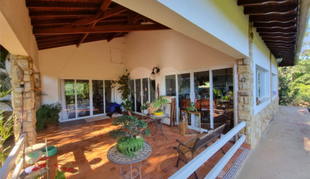 Casa à venda com 2 quartos, sendo 1 suíte,  no condomínio Vale da Santa Fé, Vinhedo - SP