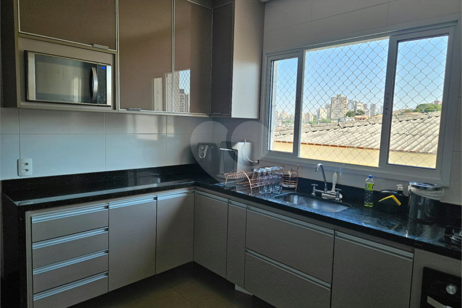 Casa à venda com 3 quartos, sendo 1 suíte, no condomínio Professora Romilde Nogueira de Sá, São Paulo - SP