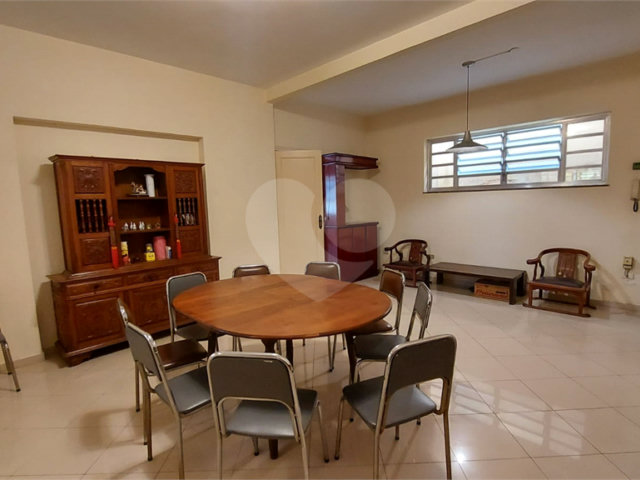 Casa à venda com 4 quartos, sendo 3 suítes,  em Jardim Luzitânia, São Paulo, SP