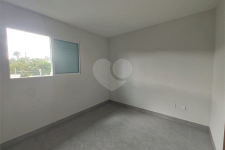 Casa Térrea à venda com 3 suítes em Jardim do Lago, Atibaia, SP