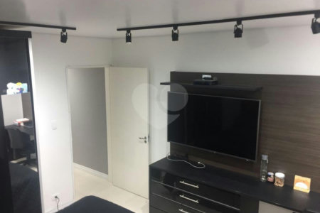 Sobrado à venda com 2 quartos em Santana, São Paulo, SP