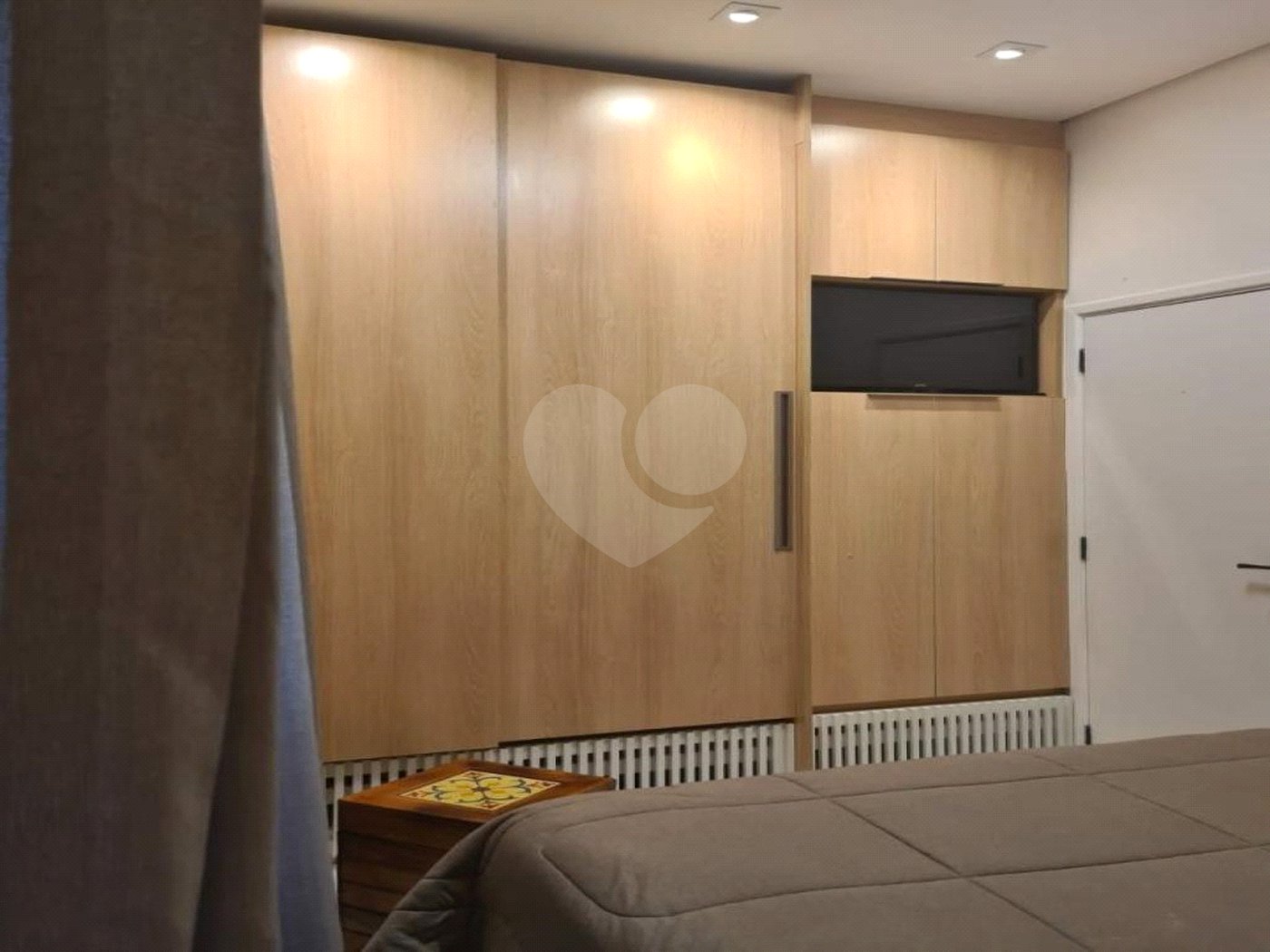 Apartamento à venda com 2 quartos, sendo 1 suíte,  em Cambuci, São Paulo, SP