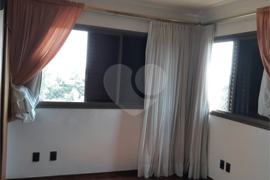 Apartamento à venda com 4 quartos, sendo 1 suíte, em Tremembé, São Paulo, SP