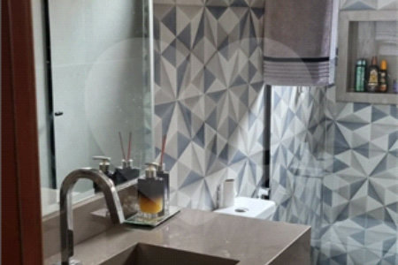 Casa à venda com 3 quartos, sendo 1 suíte, no condomínio Villas Mabel, Ribeirão Preto - SP