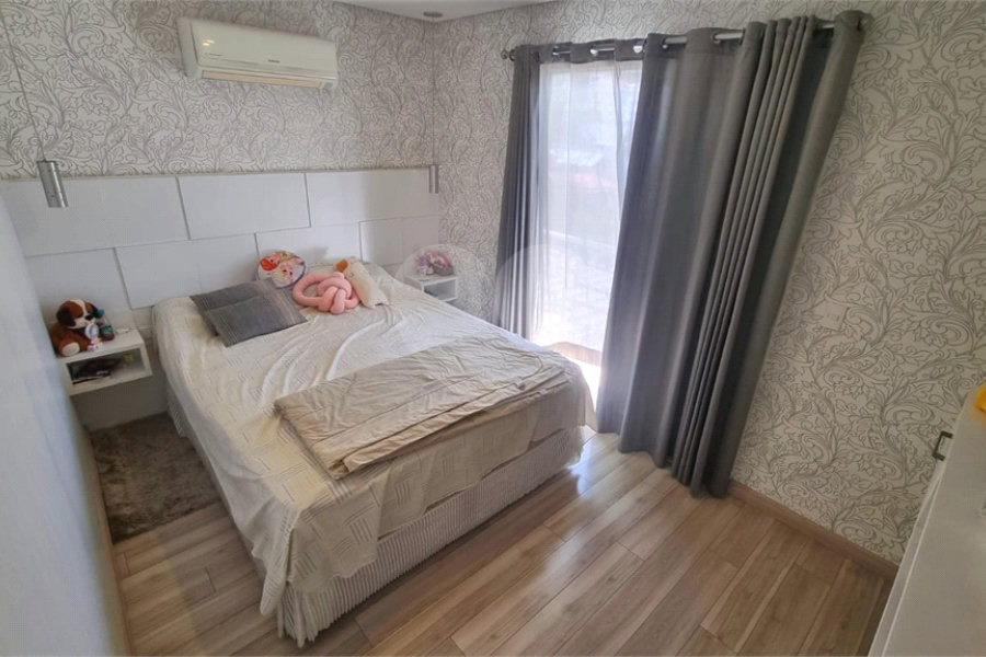 Casa à venda com 3 suítes no condomínio Residencial Cantareira, São Paulo - SP