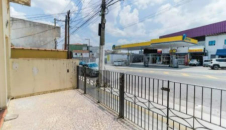 Casa à venda com 4 quartos, sendo 1 suíte,  em Cangaíba, São Paulo, SP