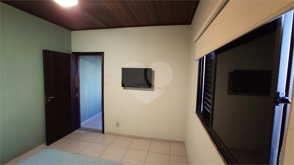 Casa à venda com 4 quartos, sendo 1 suíte, no condomínio Travessa Jacob,38, São Paulo - SP