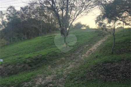 Terreno à venda no condomínio Acmti - Colinas do Mosteiro, Terras de Itaici e Recanto dos Pássaros, Indaiatuba - SP