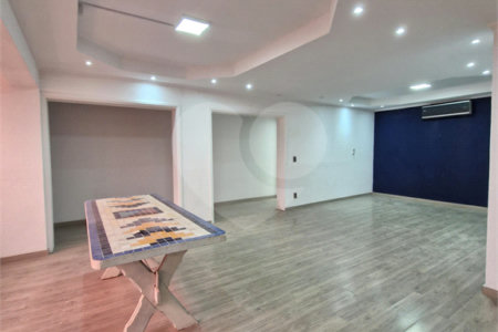 Casa à venda ou para alugar com 5 quartos, sendo 4 suítes,  em Santa Rosa, Vinhedo, SP