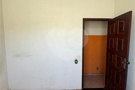 Casa Térrea à venda com 3 quartos em Campo Grande, Rio de Janeiro, RJ