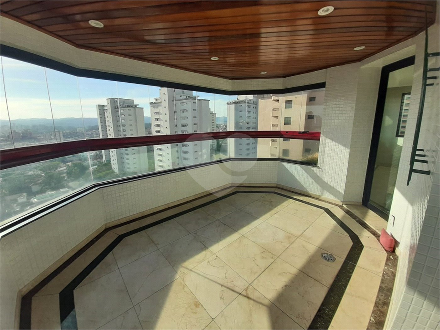 Apartamento à venda com 10 quartos, sendo 6 suítes, em Santana, São Paulo, SP