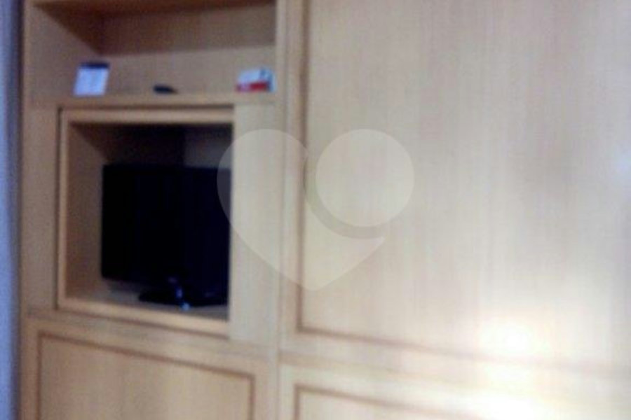 Flat à venda com 1 quarto em Santana, São Paulo, SP